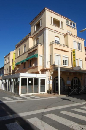 Hotel De La Plage